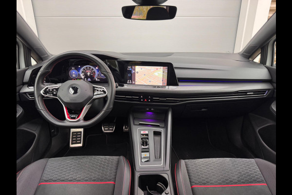 Volkswagen Golf 2.0 TSI GTI Clubsport Pano/Matrix/Camera/Blindspot