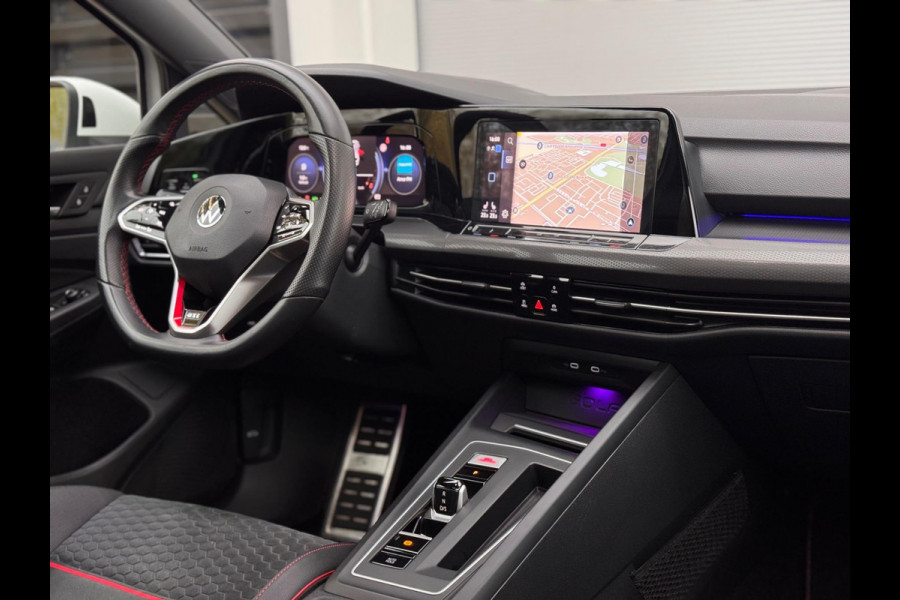 Volkswagen Golf 2.0 TSI GTI Clubsport Pano/Matrix/Camera/Blindspot