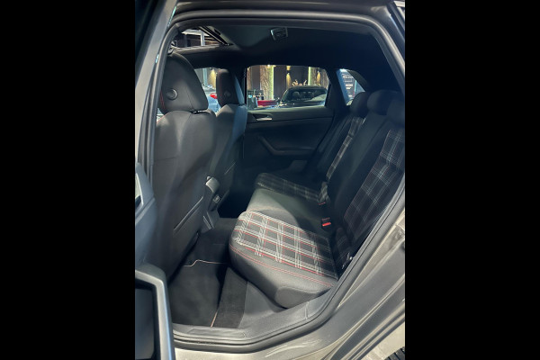 Volkswagen Polo 2.0 TSI GTI|PANO|MAXTON|BOMVOL!