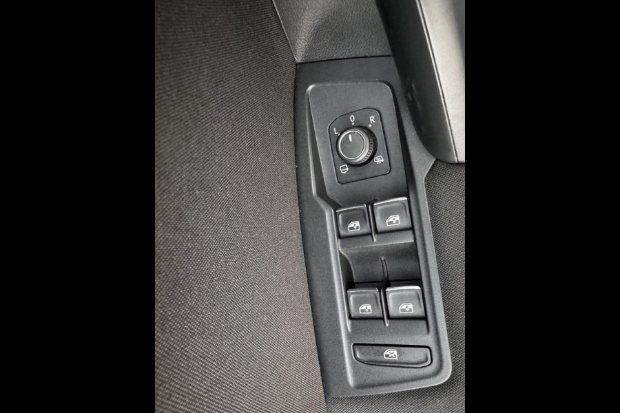 Volkswagen Tiguan 1.5 TSI ACT Highline 150 PK R-Line DSG Blindspot Led Elektr.Trekhaak Garantie