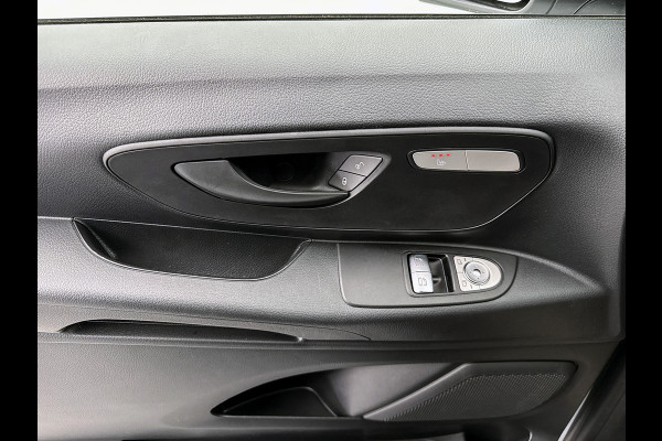 Mercedes-Benz Vito 116 CDI L2 Pro Led voor + achter Parkeerpakket Achterklep Trekhaak Achteruitrijcamera Apple Carplay/Android Auto Betimmering Cru