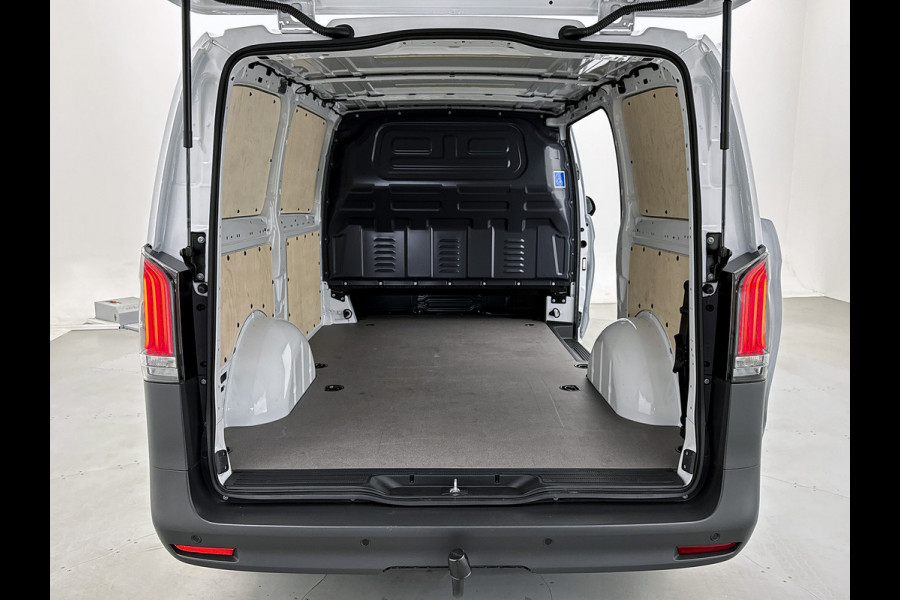 Mercedes-Benz Vito 116 CDI L2 Pro Led voor + achter Parkeerpakket Achterklep Trekhaak Achteruitrijcamera Apple Carplay/Android Auto Betimmering Cru