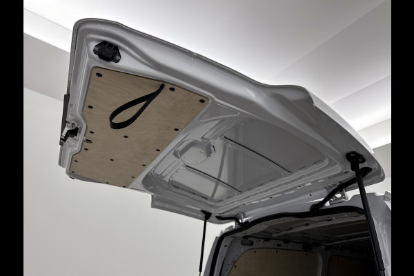 Mercedes-Benz Vito 116 CDI L2 Pro Led voor + achter Parkeerpakket Achterklep Trekhaak Achteruitrijcamera Apple Carplay/Android Auto Betimmering Cru