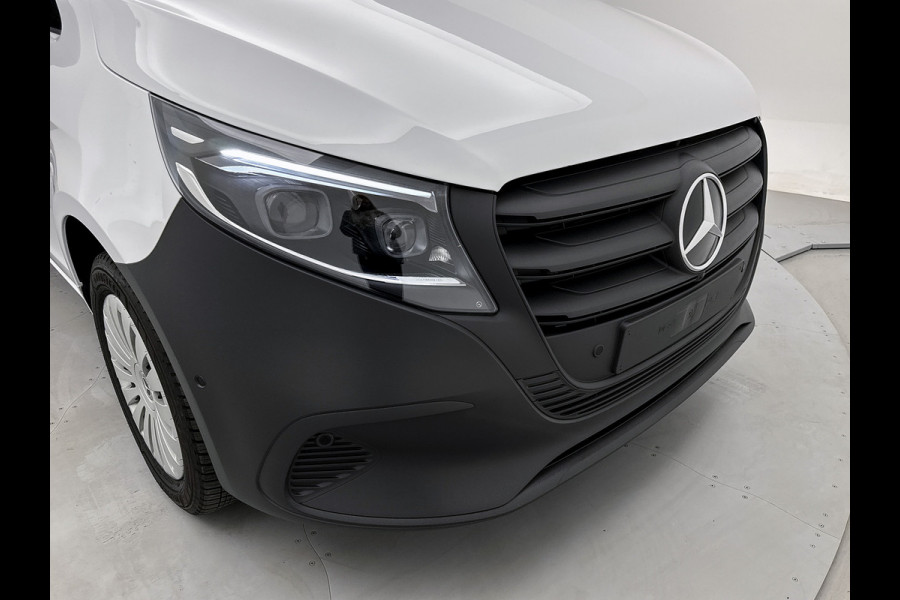 Mercedes-Benz Vito 116 CDI L2 Pro Led voor + achter Parkeerpakket Achterklep Trekhaak Achteruitrijcamera Apple Carplay/Android Auto Betimmering Cru
