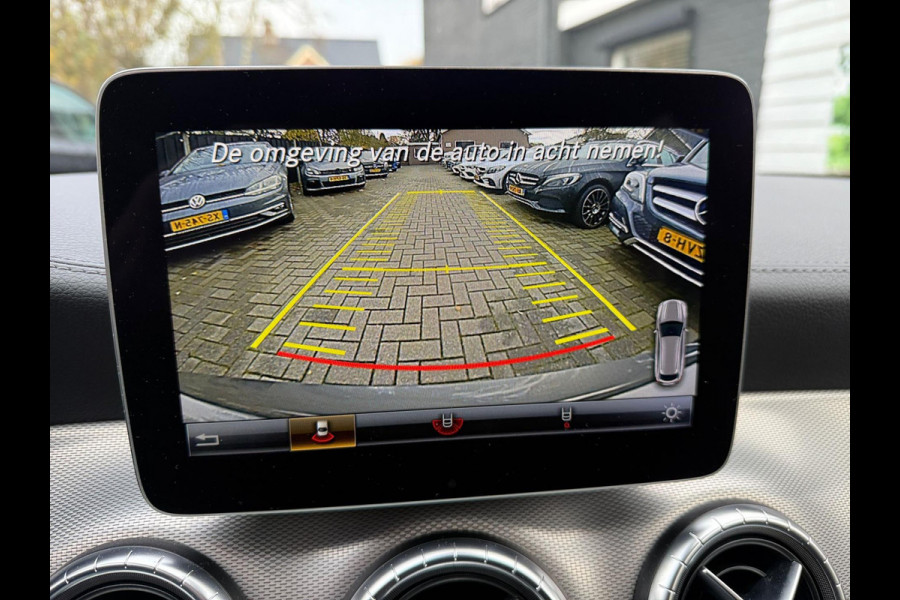 Mercedes-Benz CLA-Klasse Shooting Brake 200 d AMG Line - Panoramadak