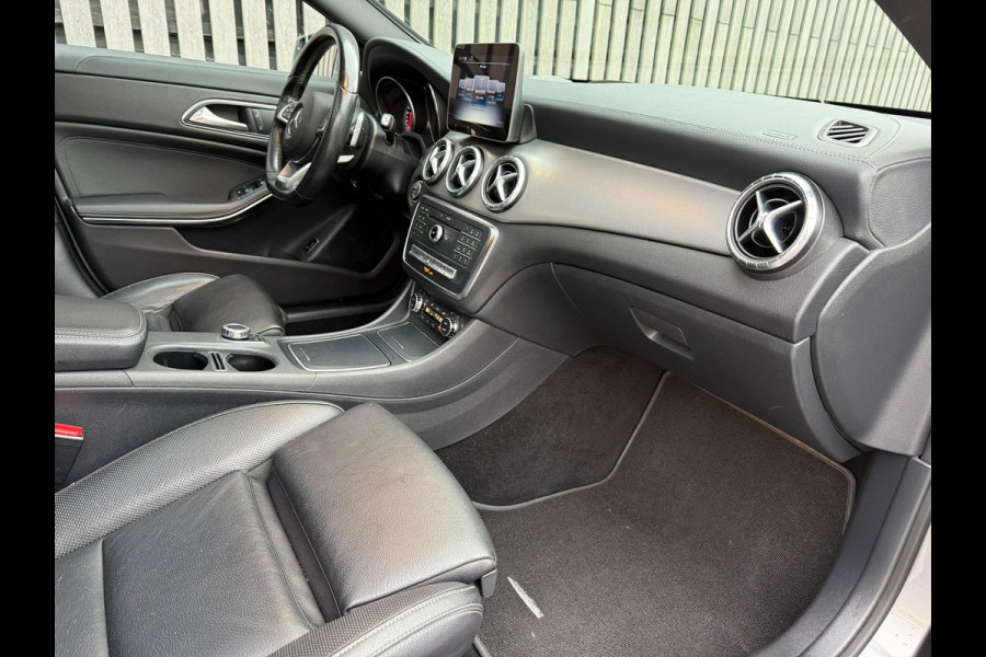 Mercedes-Benz CLA-Klasse Shooting Brake 200 d AMG Line - Panoramadak