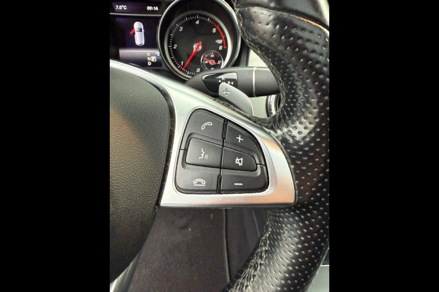 Mercedes-Benz CLA-Klasse Shooting Brake 200 d AMG Line - Panoramadak