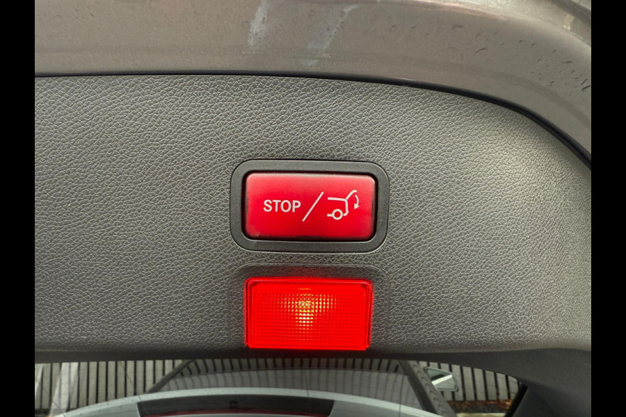 Mercedes-Benz CLA-Klasse Shooting Brake 200 d AMG Line - Panoramadak