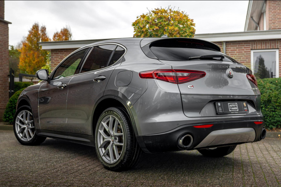 Alfa Romeo Stelvio 2.0 T AWD Super First Edition 280 PK Leder Camera Keyless Stoel/Stuurverw. Elek Klep 20''