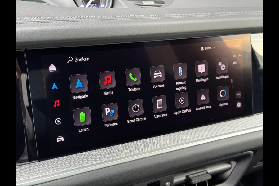 Porsche Cayenne Coupé 3.0 E-Hybrid / Fabrieksgarantie / Matrix Koplampen / 4 Wielbesturing / Chrono Pakket / Leder / Adaptieve Cruise Control / 21 Inch / Trekhaak / Bose / Stoelverwarming voor+achter / Panoramadak / Luchtvering