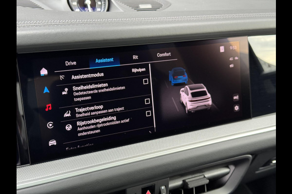 Porsche Cayenne Coupé 3.0 E-Hybrid / Fabrieksgarantie / Matrix Koplampen / 4 Wielbesturing / Chrono Pakket / Leder / Adaptieve Cruise Control / 21 Inch / Trekhaak / Bose / Stoelverwarming voor+achter / Panoramadak / Luchtvering