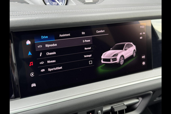 Porsche Cayenne Coupé 3.0 E-Hybrid / Fabrieksgarantie / Matrix Koplampen / 4 Wielbesturing / Chrono Pakket / Leder / Adaptieve Cruise Control / 21 Inch / Trekhaak / Bose / Stoelverwarming voor+achter / Panoramadak / Luchtvering