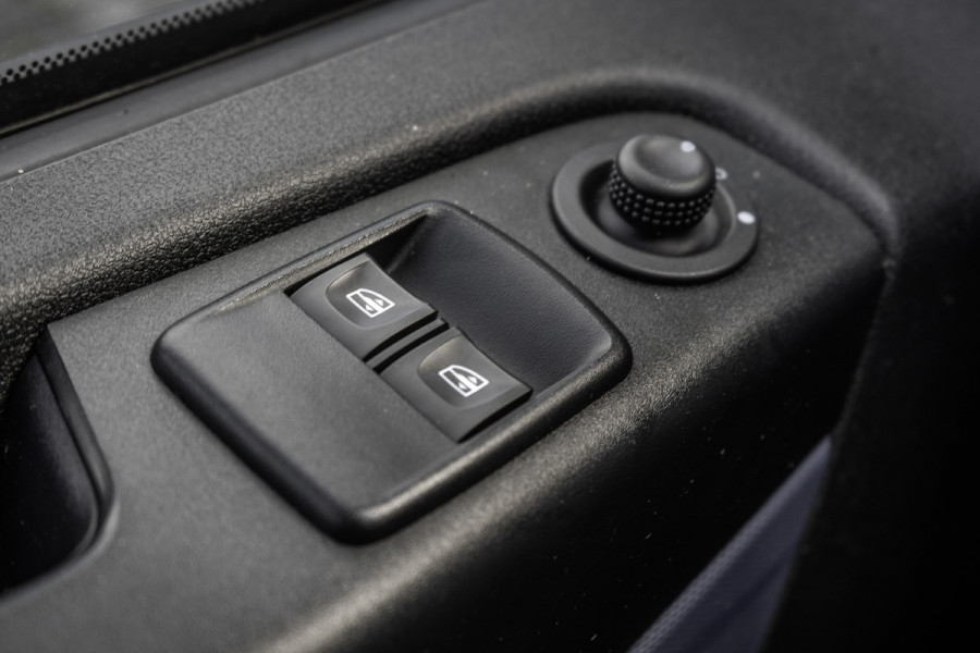 Opel Vivaro Biturbo 1.6 CDTI | L1H1 | LED | Camera | Navi | Cruise | Airco | PDC | Euro 6