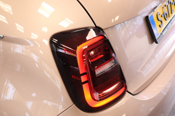 Fiat 500 La Prima 42 kWh Fiat Co-Driver