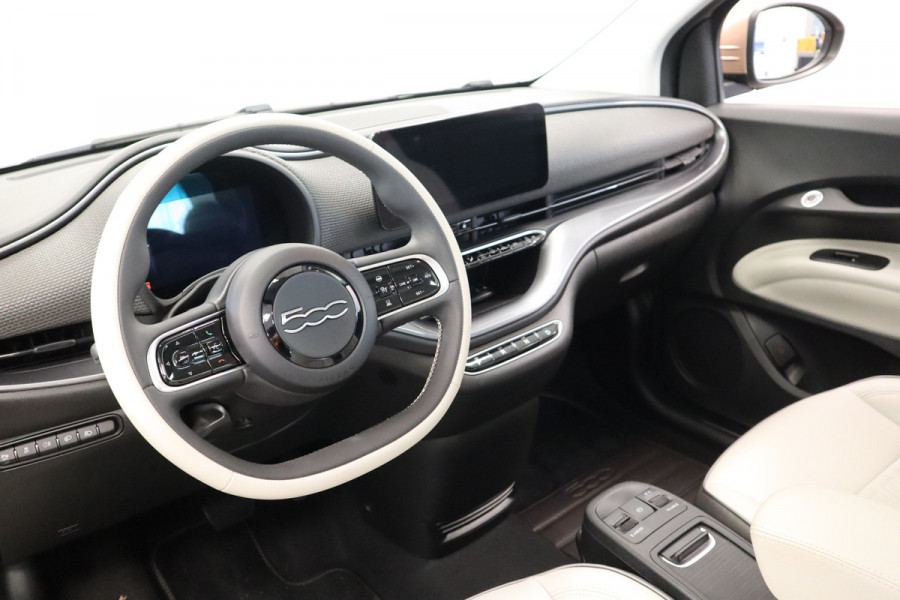 Fiat 500 La Prima 42 kWh Fiat Co-Driver