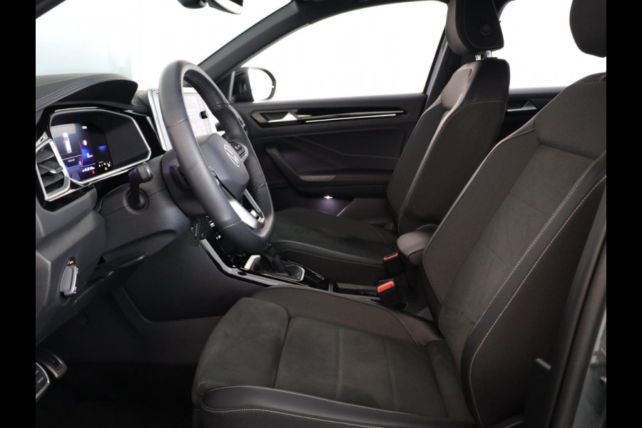 Volkswagen T-Roc 1.5 TSI R-Line 150 PK DSG | Navigatie | Trekhaak afneembaar | ErgoActive Stoel Pakket | Parkeercamera |