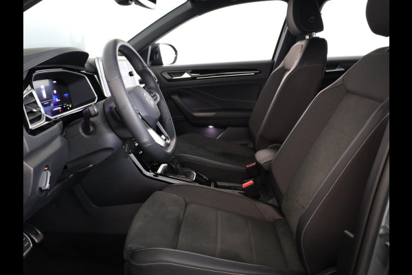 Volkswagen T-Roc 1.5 TSI R-Line 150 PK DSG | Navigatie | Trekhaak afneembaar | ErgoActive Stoel Pakket | Parkeercamera |