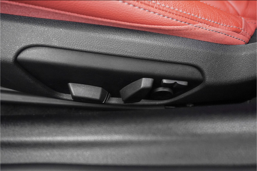 BMW Z4 Roadster sDrive30i High Ex Ed M-Sport HUD ACC H/K NL Auto 19"