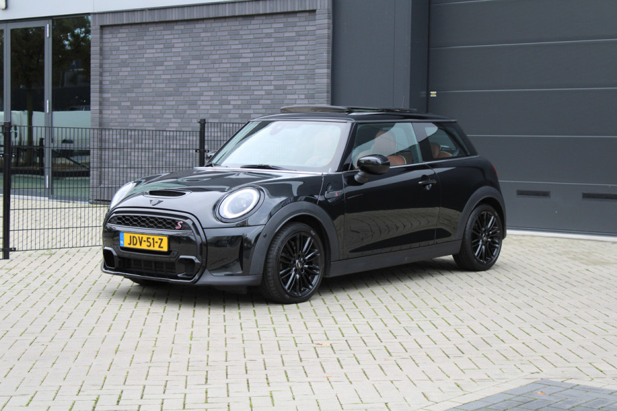 MINI Mini 2.0 Cooper S Rockingham GT Edition | DEALER.OND | BTW |  PANO | LEDER | STOELVERWARMING | CAMERA |
