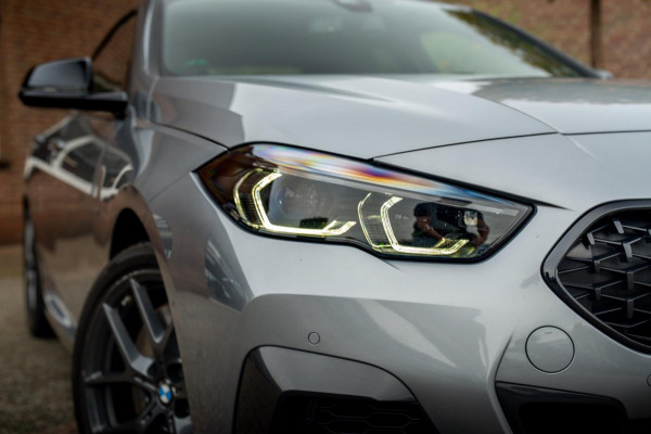 BMW 2 Serie Gran Coupé M235i xDrive Executive 306 PK 1e Eig Dealer o.h Camera Leder LED 18''