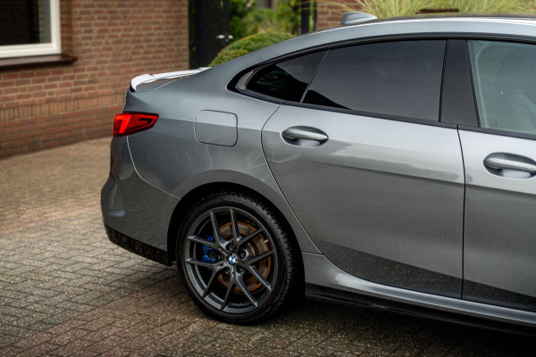 BMW 2 Serie Gran Coupé M235i xDrive Executive 306 PK 1e Eig Dealer o.h Camera Leder LED 18''