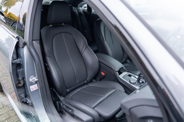 BMW 2 Serie Gran Coupé M235i xDrive Executive 306 PK 1e Eig Dealer o.h Camera Leder LED 18''