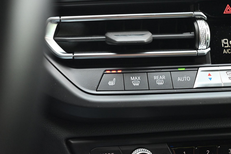 BMW 2 Serie Gran Coupé M235i xDrive Executive 306 PK 1e Eig Dealer o.h Camera Leder LED 18''