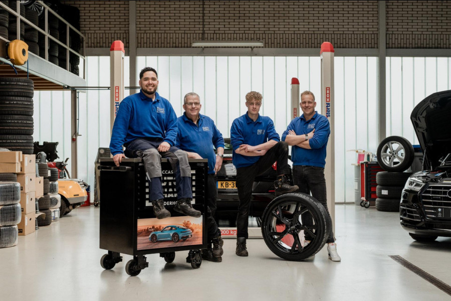 BMW 2 Serie Gran Coupé M235i xDrive Executive 306 PK 1e Eig Dealer o.h Camera Leder LED 18''