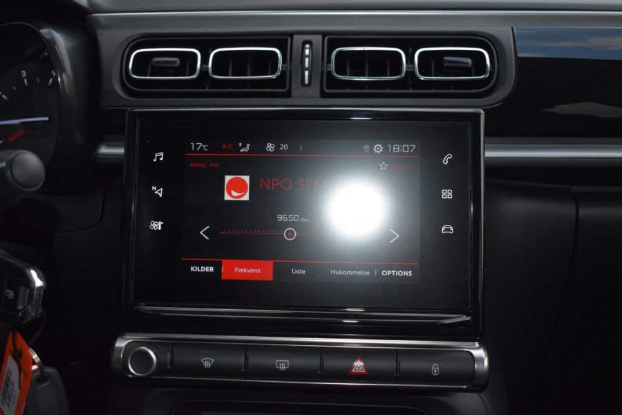 Citroën C3 1.2 PureTech S&S 110 PK Aut. Shine | Panodak | Carplay | Stoelverw. | Incl. garantie