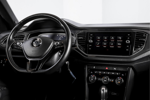 Volkswagen T-Roc 2.0 TSI 190 PK 4Motion Sport - Automaat Orig. NL | S/K-Panodak | Adapt. Cruise | Stoelverw. | PDC | NAV + App. Connect | ECC | Afn. Trekhaak | DAB | LM 17" |