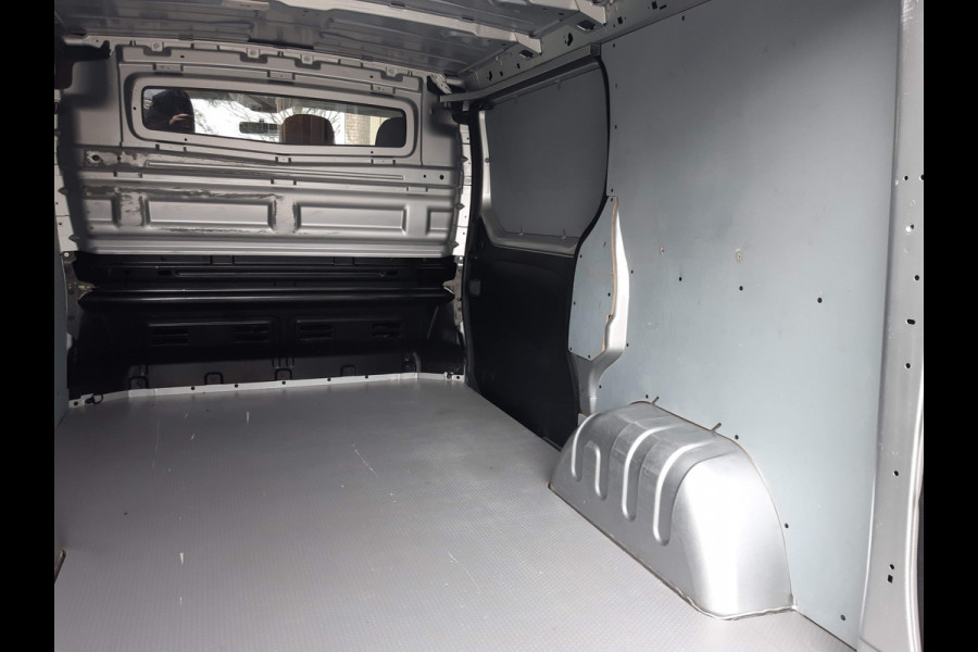 Fiat Talento 2.0 d 107Kw - 145Pk MultiJet Airco Cruise control 3-Zits