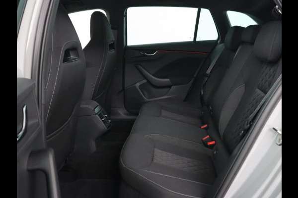 Škoda SCALA 1.0 TSI Sport | Carplay | Sportstoelen | Climate control | Parkeerhulp | Cruise control | Full LED | Bluetooth | DAB