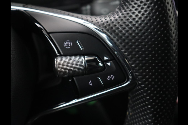 Škoda SCALA 1.0 TSI Sport | Carplay | Sportstoelen | Climate control | Parkeerhulp | Cruise control | Full LED | Bluetooth | DAB