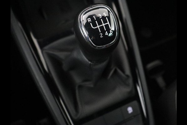 Škoda SCALA 1.0 TSI Sport | Carplay | Sportstoelen | Climate control | Parkeerhulp | Cruise control | Full LED | Bluetooth | DAB