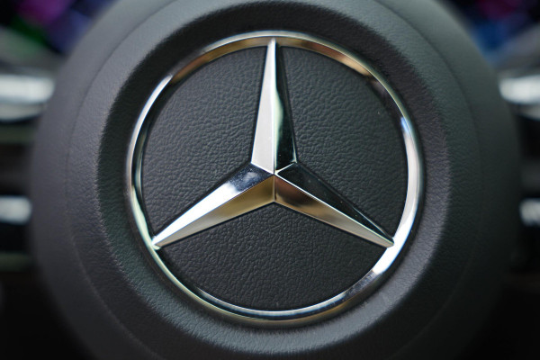 Mercedes-Benz GLC Coupé GLC300e 4MATIC AMG Line |Pano|360|Memory|ACC|Dodehoek|