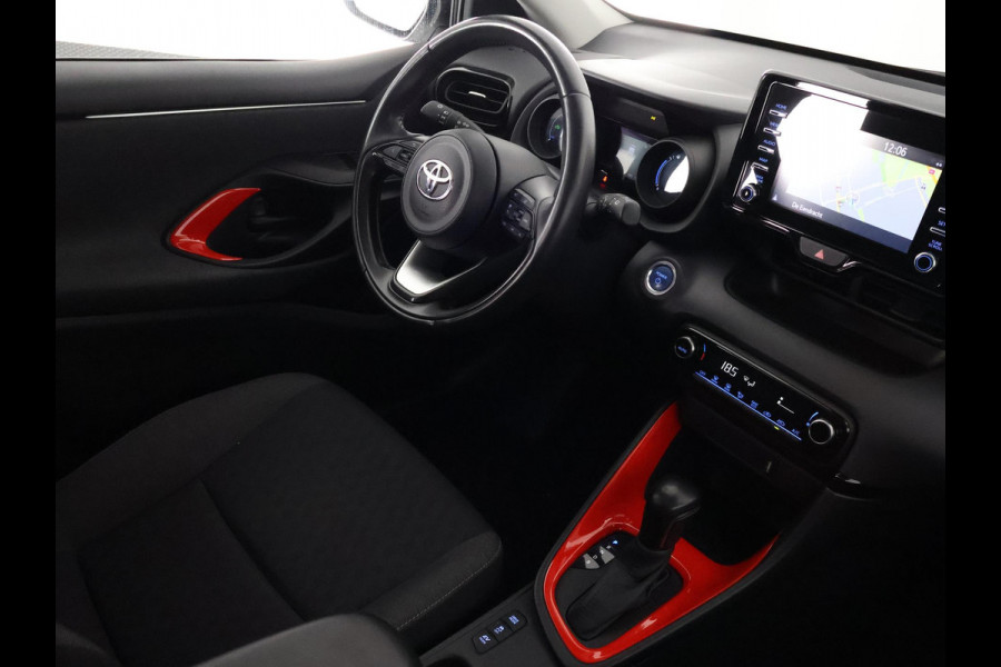 Toyota Yaris 1.5 Hybrid Dynamic Sport GRMN Pack | Navigatie | Dealer onderhouden | Apple Carplay & AndroidAUTO | Camera |