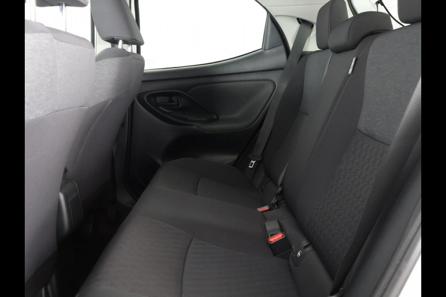 Toyota Yaris 1.5 Hybrid Dynamic Sport GRMN Pack | Navigatie | Dealer onderhouden | Apple Carplay & AndroidAUTO | Camera |