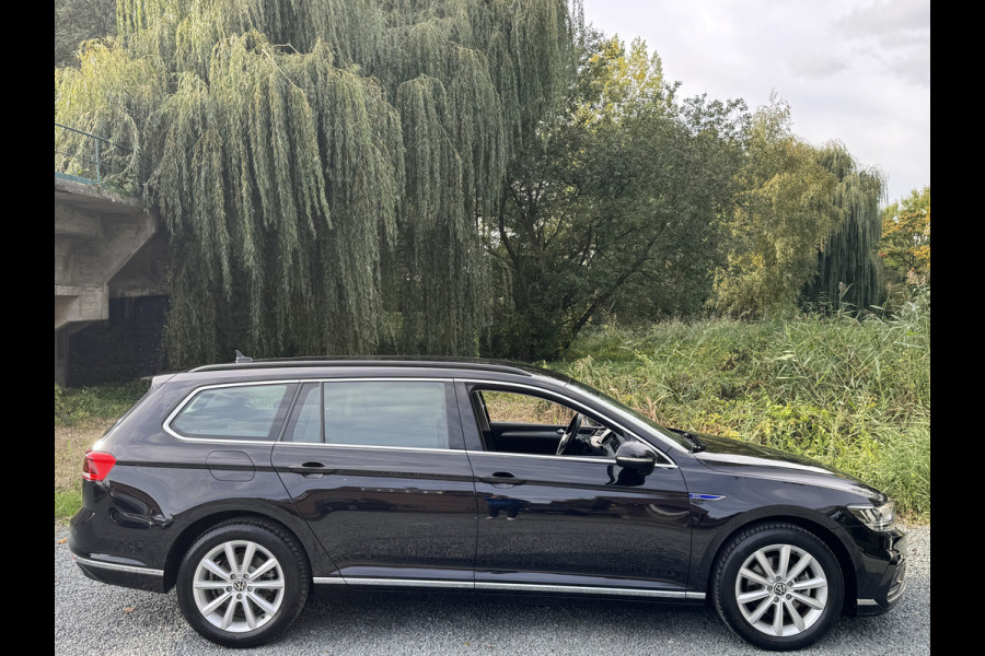 Volkswagen Passat Variant 218PK DSG HYBRID GTE BUSINESS NAVI/CAMERA/CARPLAY