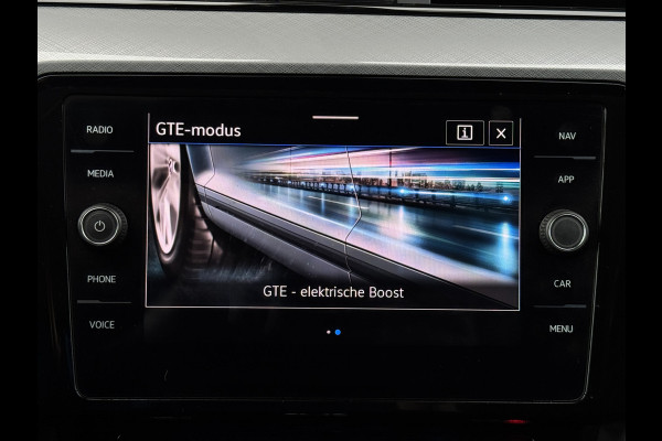 Volkswagen Passat Variant 218PK DSG HYBRID GTE BUSINESS NAVI/CAMERA/CARPLAY