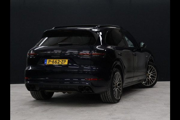 Porsche Cayenne 3.0 E-Hybrid Platinum Edition [SCHUIFKANTELDAK, SPORT CHRONO, SOFTCLOSE, TREKHAAK INKLAPBAAR, LUCHTVERING, APPLE CARPLAY, ANDROID, MEMORY SEATS, BOSE SOUND, 360 CAMERA, HEAD-UP, ADAPTIVE CRUISE, STOELVENTILATIE, STOELVERW