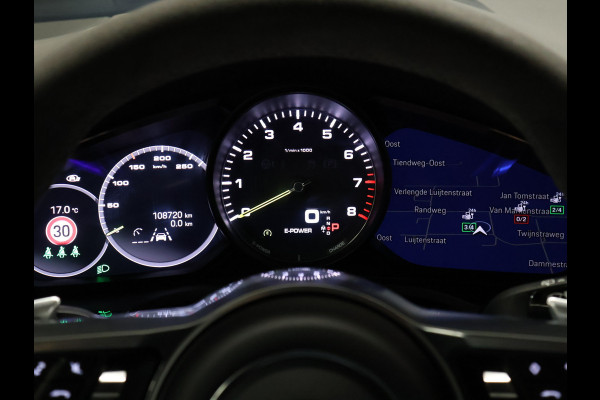 Porsche Cayenne 3.0 E-Hybrid Platinum Edition [SCHUIFKANTELDAK, SPORT CHRONO, SOFTCLOSE, TREKHAAK INKLAPBAAR, LUCHTVERING, APPLE CARPLAY, ANDROID, MEMORY SEATS, BOSE SOUND, 360 CAMERA, HEAD-UP, ADAPTIVE CRUISE, STOELVENTILATIE, STOELVERW