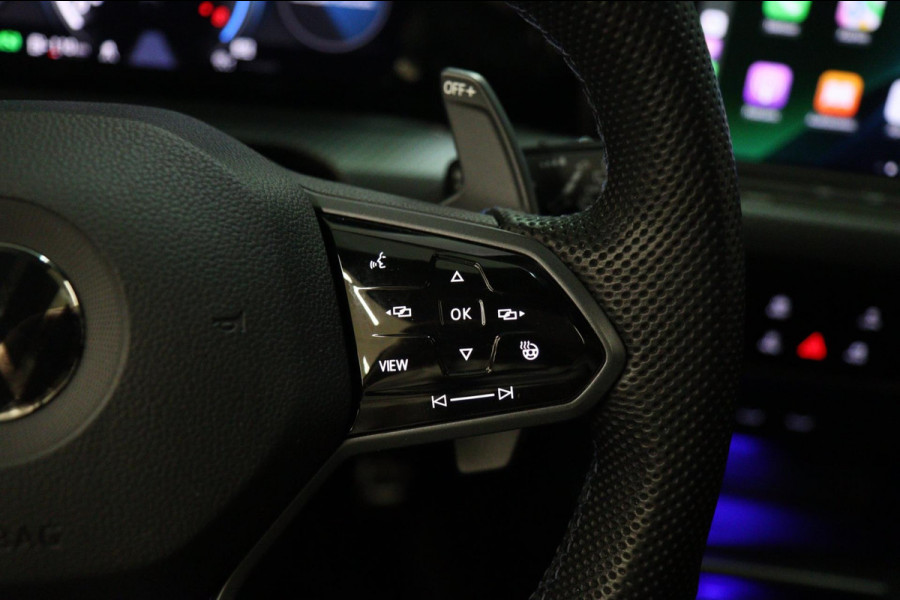 Volkswagen Golf 2.0 TSI R 4Motion PERFORMANCE AKRAP/PANO/HEADUP/IQ/H-K/BOMVOL