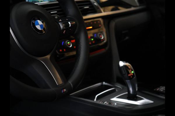 BMW 3 Serie Touring 318i M-Sport [M SPORTSTUUR, GROOT NAVIGATIE, APPLE CARPLAY, PDC ACHTER, LED, TREKHAAK AFNEEMBAAR, CRUISE, CLIMATE, NIEUWSTAAT]