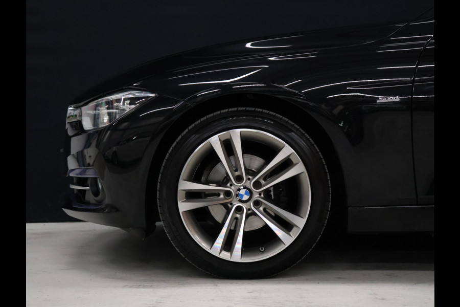 BMW 3 Serie Touring 318i M-Sport [M SPORTSTUUR, GROOT NAVIGATIE, APPLE CARPLAY, PDC ACHTER, LED, TREKHAAK AFNEEMBAAR, CRUISE, CLIMATE, NIEUWSTAAT]