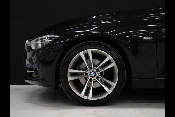 BMW 3 Serie Touring 318i M-Sport [M SPORTSTUUR, GROOT NAVIGATIE, APPLE CARPLAY, PDC ACHTER, LED, TREKHAAK AFNEEMBAAR, CRUISE, CLIMATE, NIEUWSTAAT]