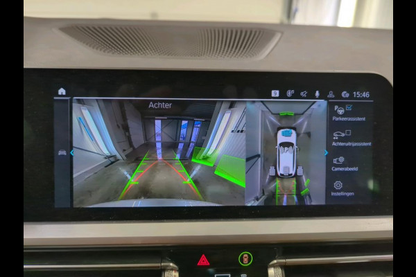 BMW 3 Serie Touring 330e eDrive M-Sport | Navi | Panorama | Camera | Leder