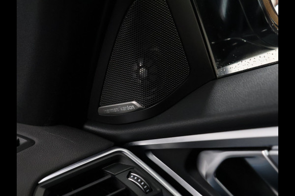 BMW i4 M50 High Executive 84 kWh [M PAKKET, MEMORY SEATS, CAMERA, PDC V+A, APPLE CARPLAY, ANDROID AUTO, CRUISE CONTROL, HARMAN/KARDON, SFEERVERLICHTING, STOELVERWARMING, NIEUWSTAAT]