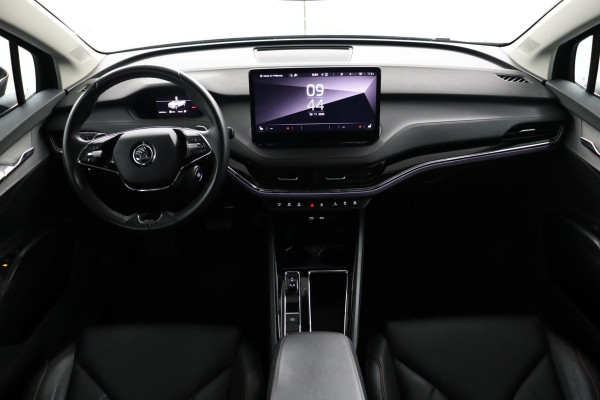 Škoda ENYAQ iV 80 Founders Edition Black|Leer|SOH 93%|Camera|Stoelverwarming