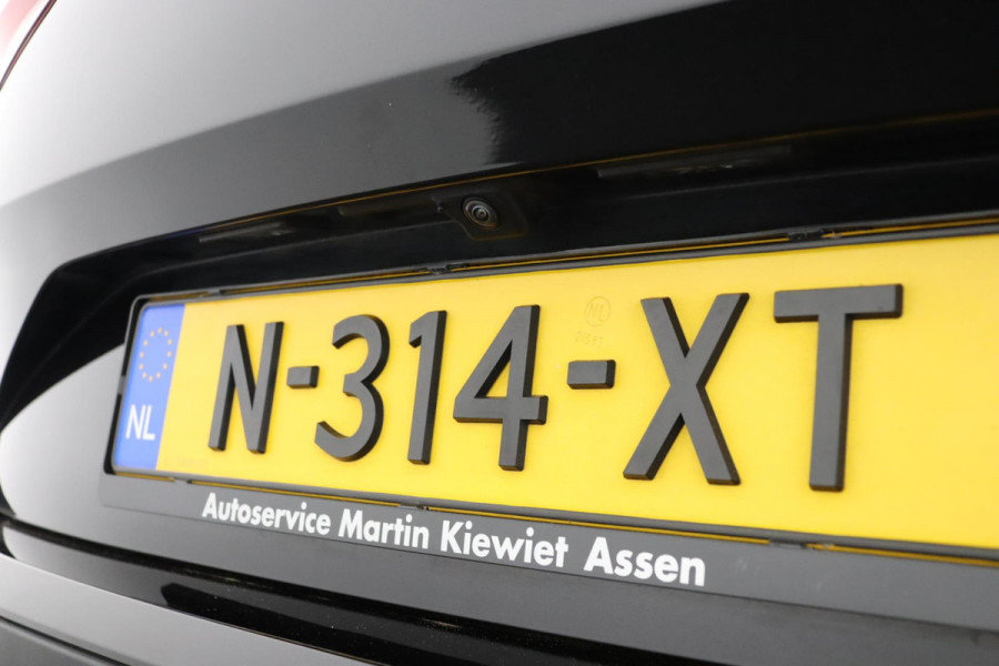 Škoda ENYAQ iV 80 Founders Edition Black|Leer|SOH 93%|Camera|Stoelverwarming