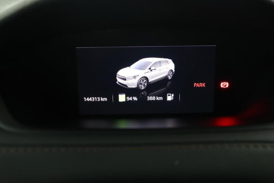 Škoda ENYAQ iV 80 Founders Edition Black|Leer|SOH 93%|Camera|Stoelverwarming